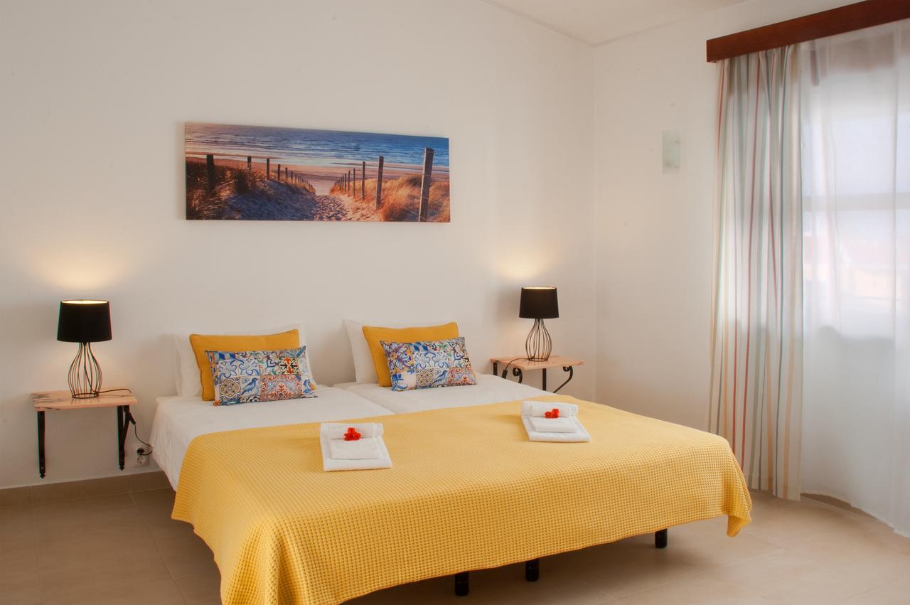 Apartamentos Turisticos Sollagos Exteriör bild